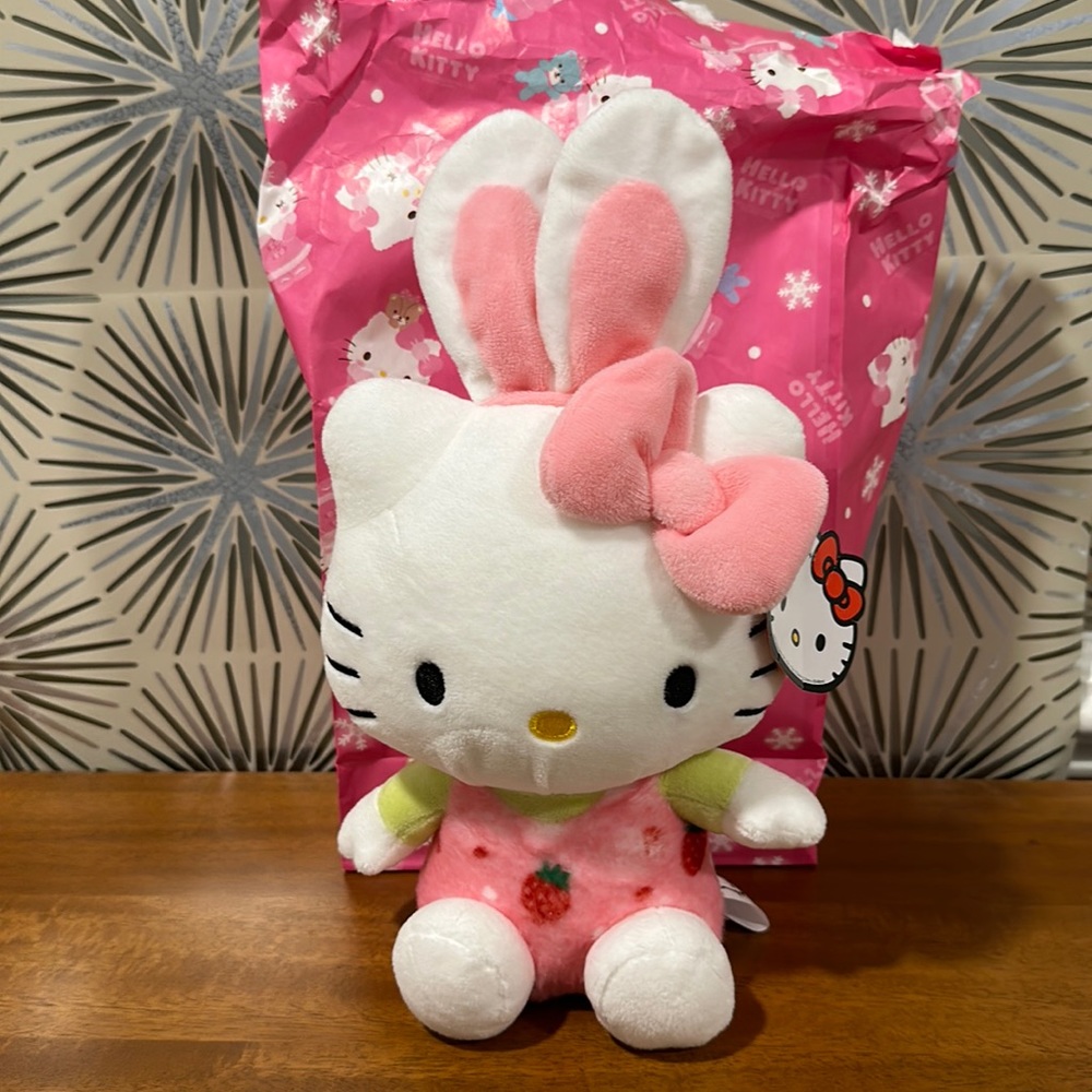 Sanrio Hello Kitty Plush Easter